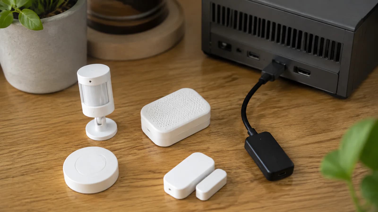 Иллюстрация к статье: Zigbee: что это и какие устройства выбрать для умного дома